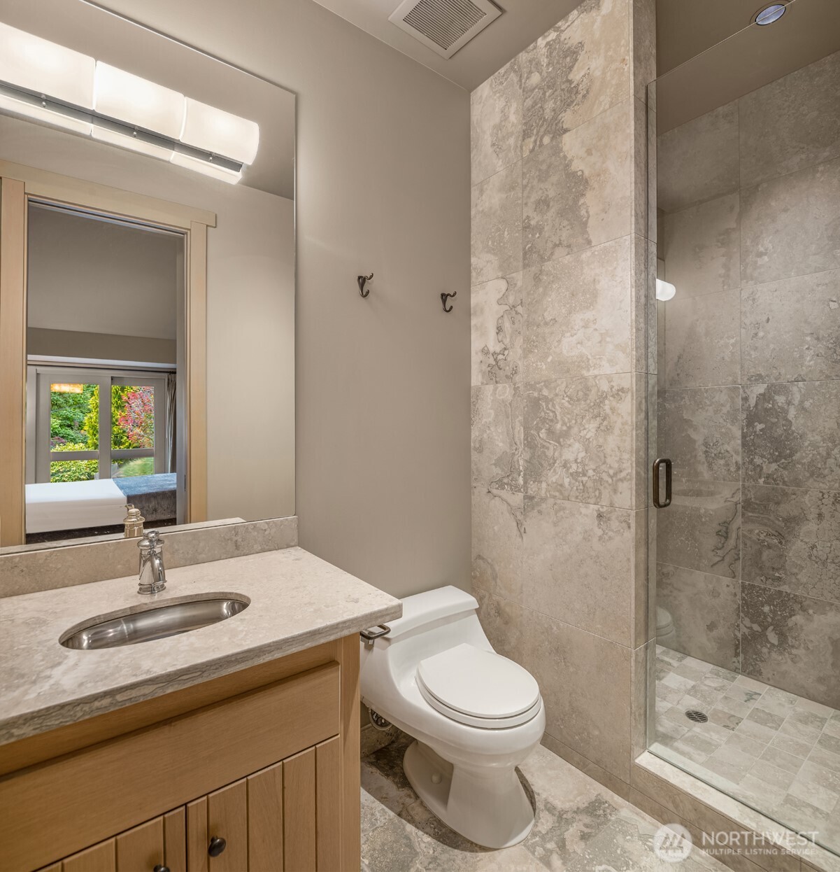4604 W Raye Street Property Photo 26