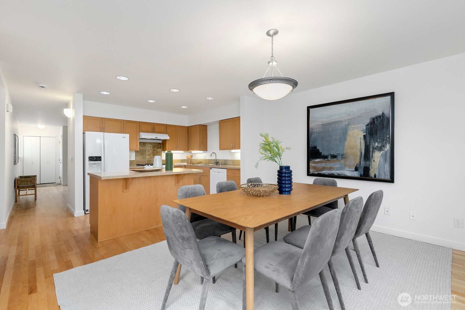 6726 35th Place Property Photo 10