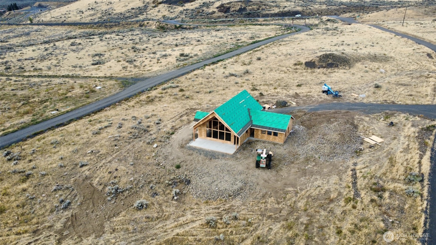 1675 Outer Range Drive Property Photo 4
