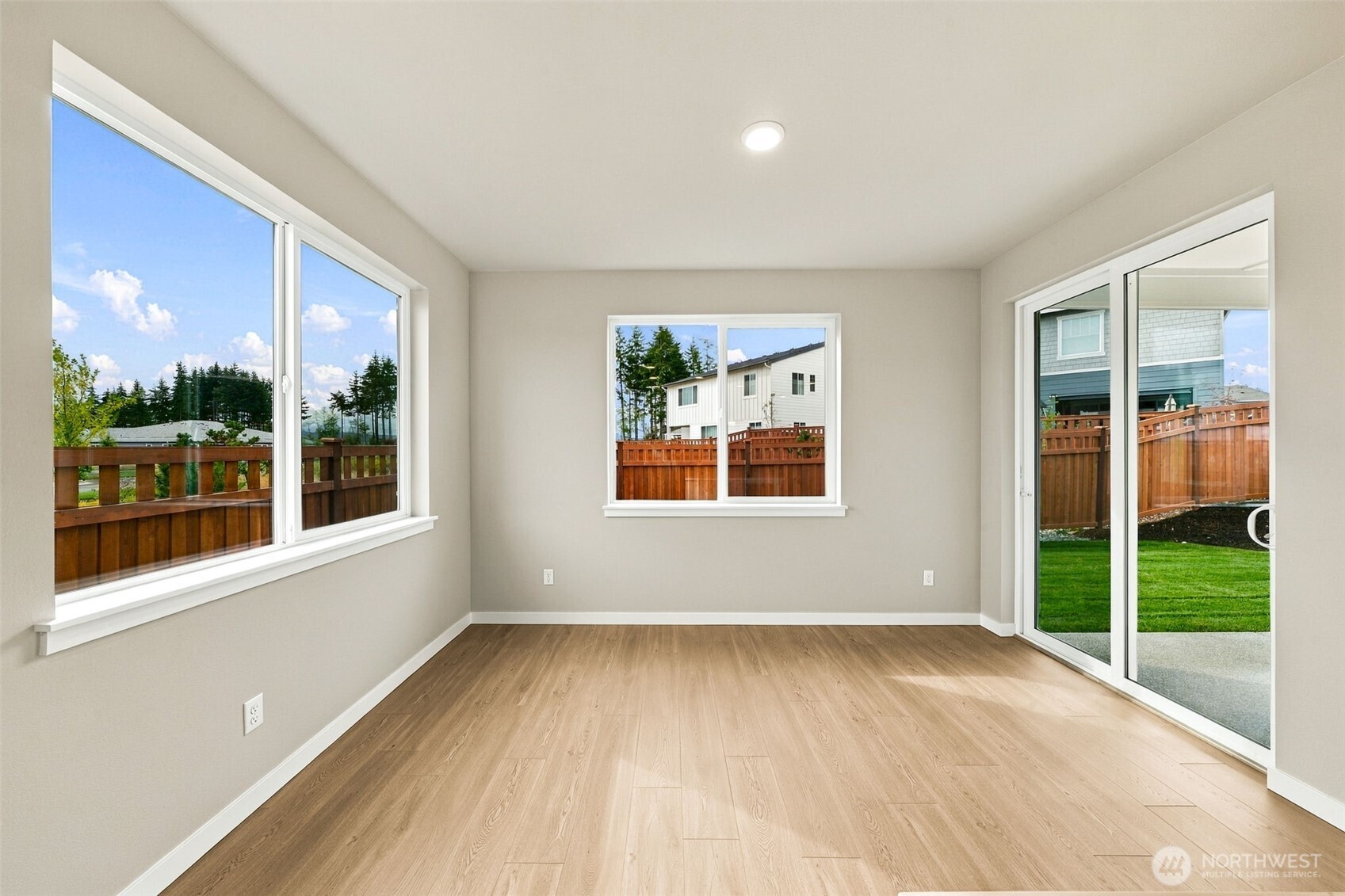 20334 146th Street Ct 703 Property Photo 8