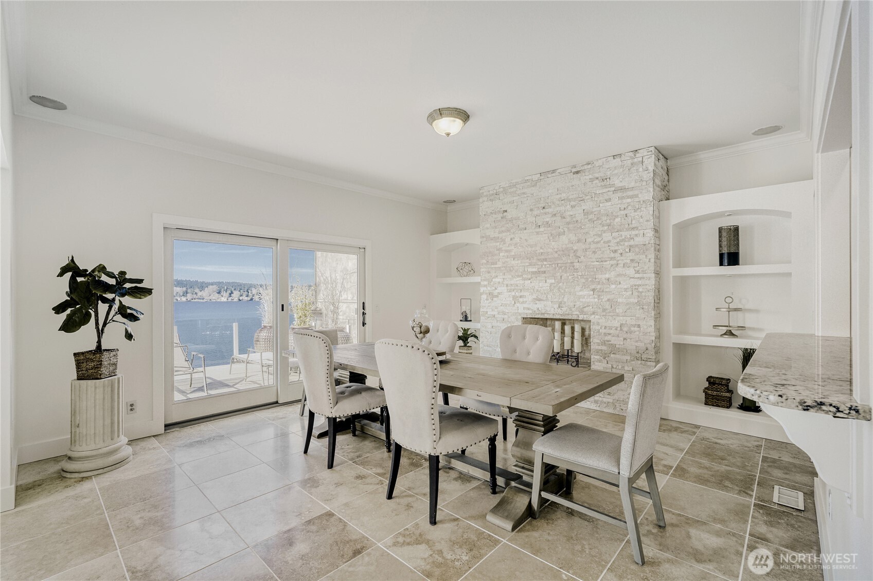 16035 Inglewood Road Property Photo 7