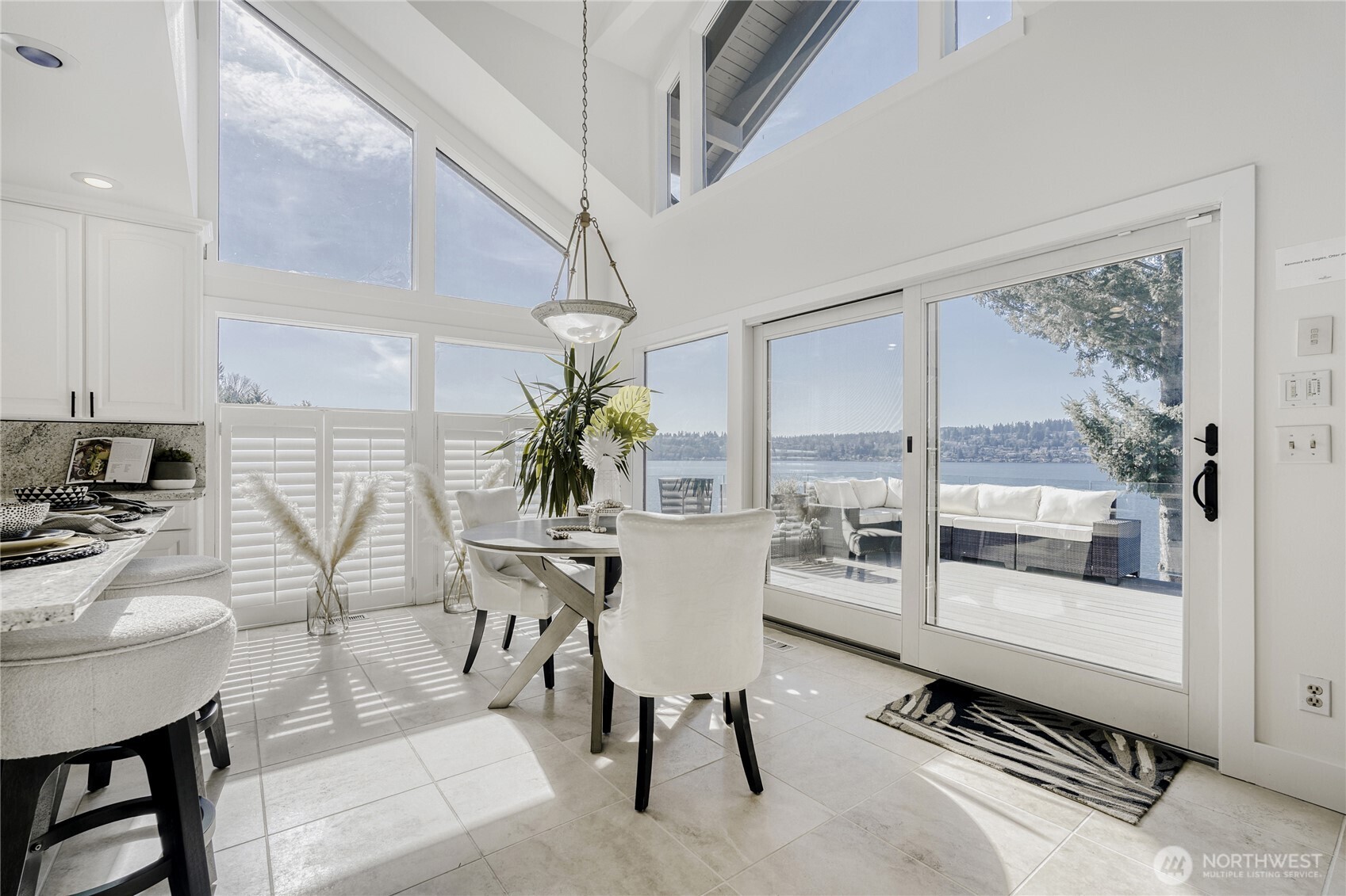 16035 Inglewood Road Property Photo 12