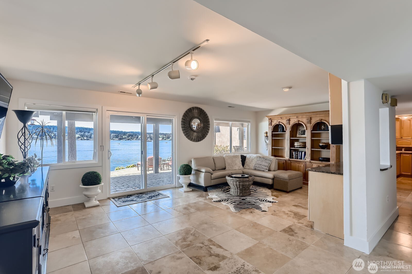 16035 Inglewood Road Property Photo 20