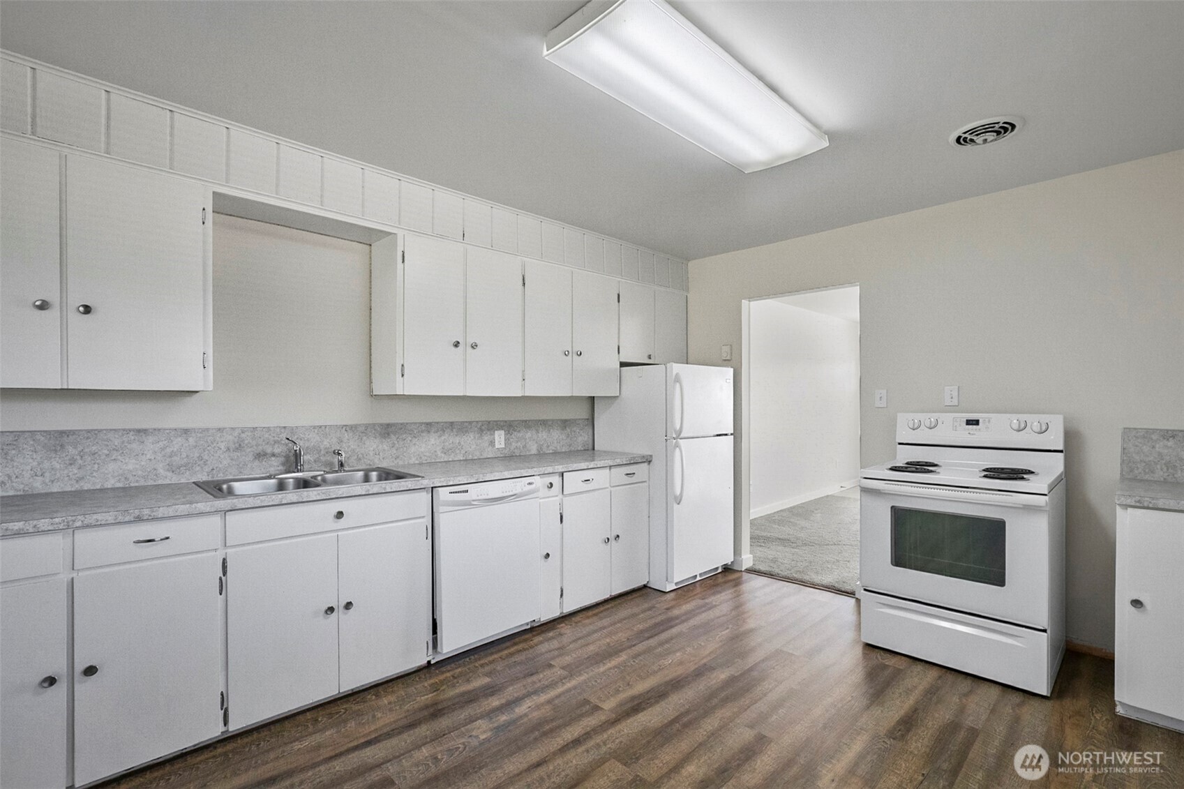 5615 Beverly Ln Property Photo 12