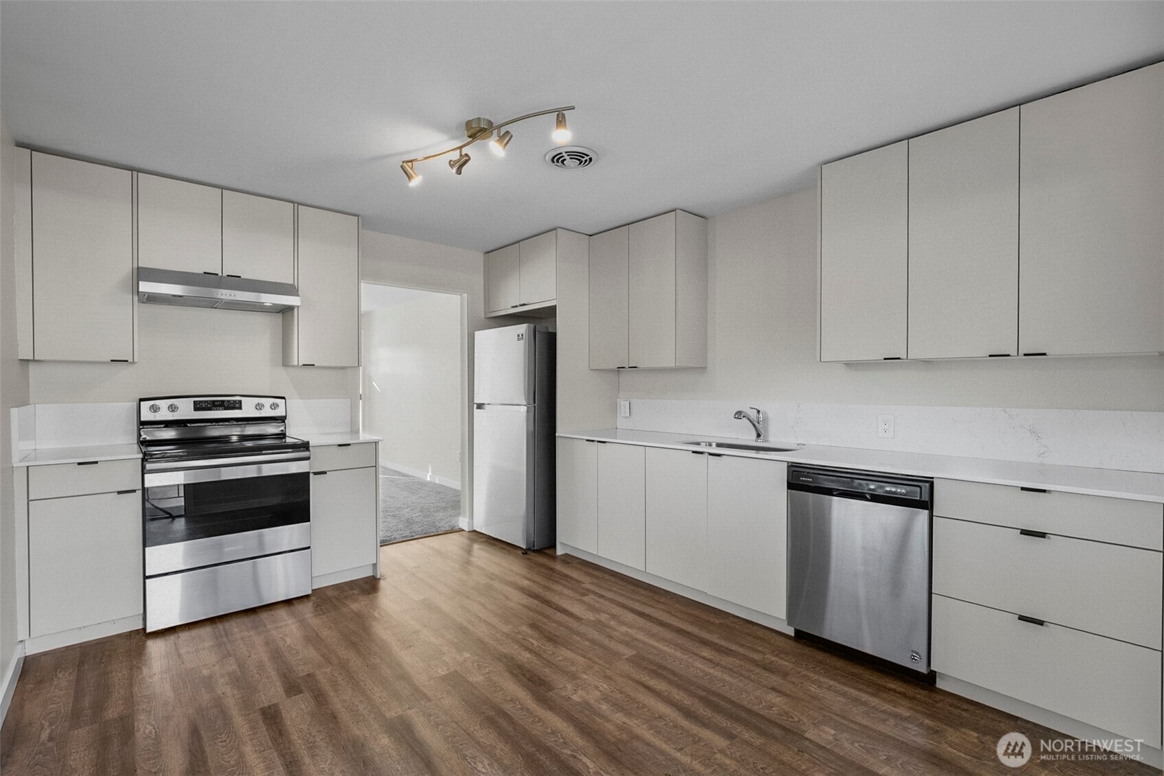 5615 Beverly Ln Property Photo 14