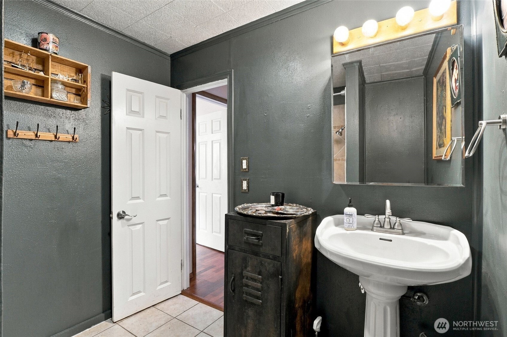 319 Nw C St Property Photo 31