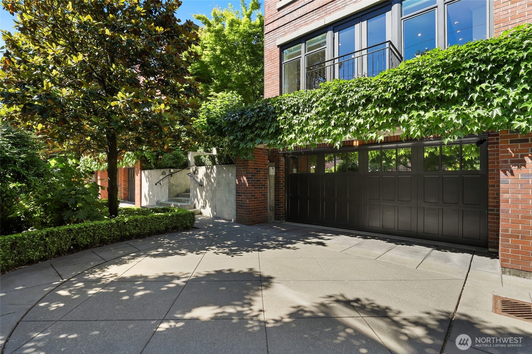 719 Harvard Avenue Property Photo 4