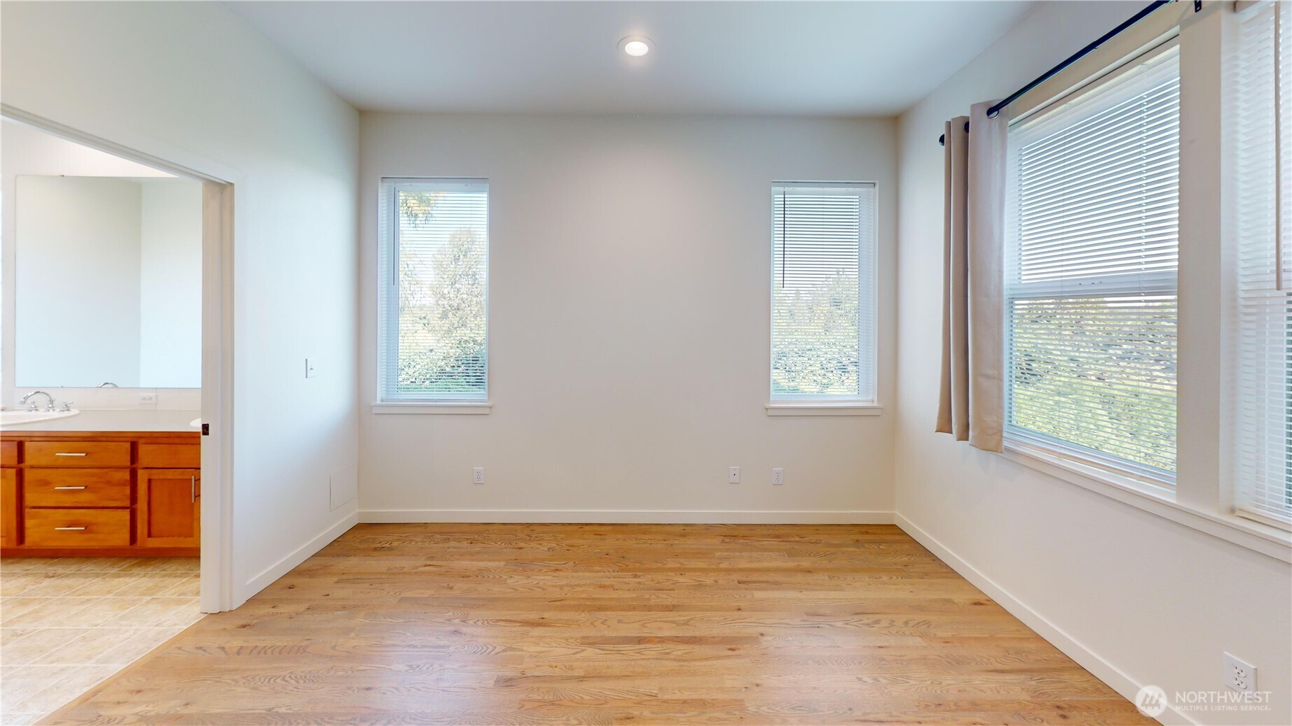 1023 Se Sentry Drive Property Photo 11
