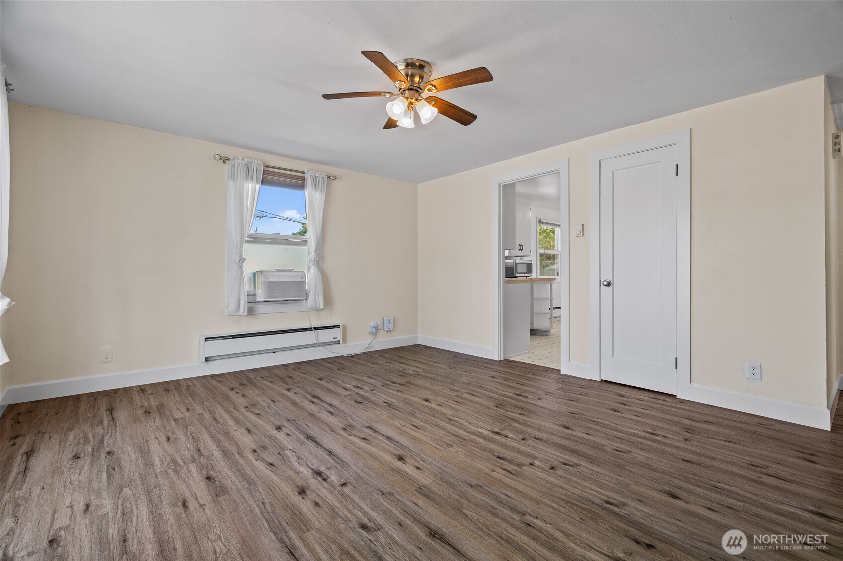 3501 S Asotin Street Property Photo 5