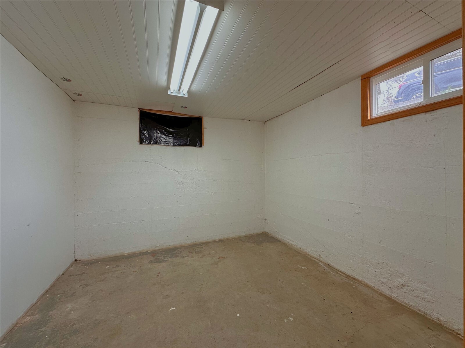 319 E Bartlett Avenue Property Photo 29