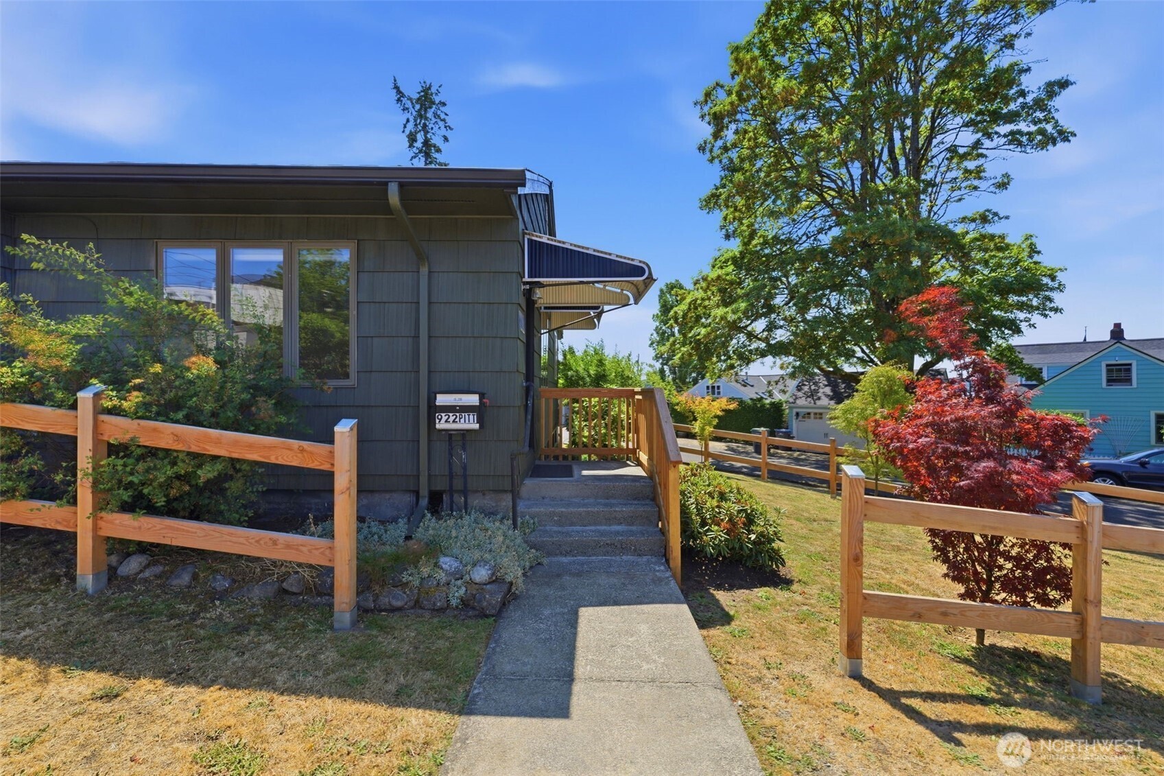 922 Pitt Avenue Property Photo 4