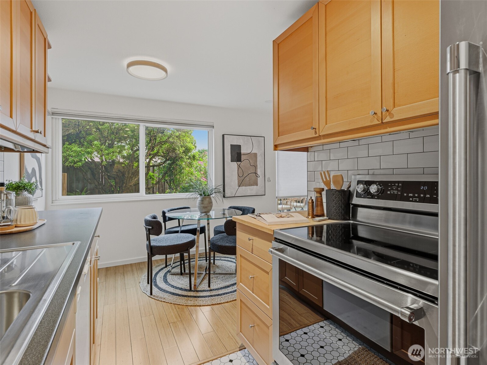8701 35th Avenue Apt 4 Property Photo 15