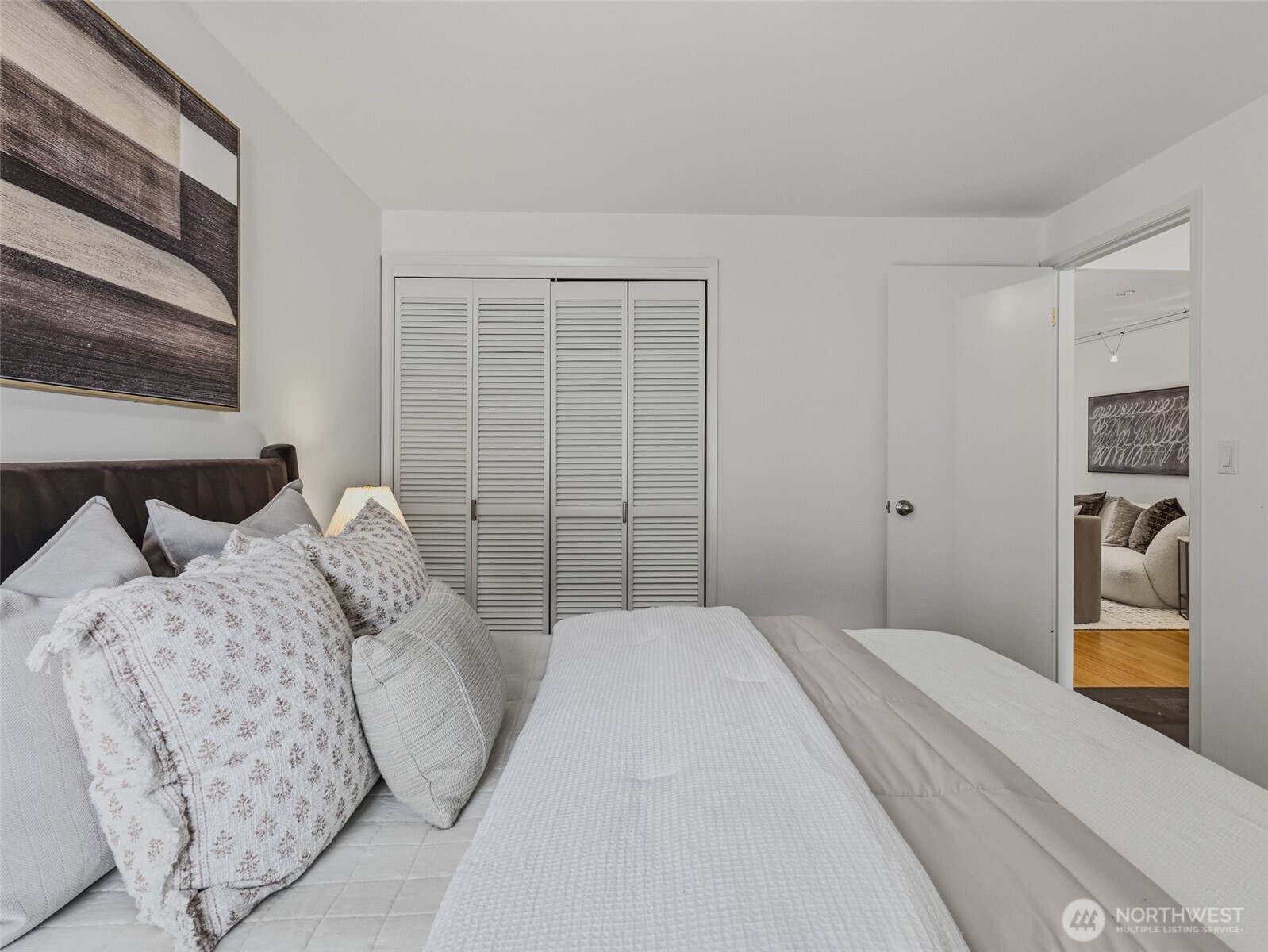 8701 35th Avenue Apt 4 Property Photo 25
