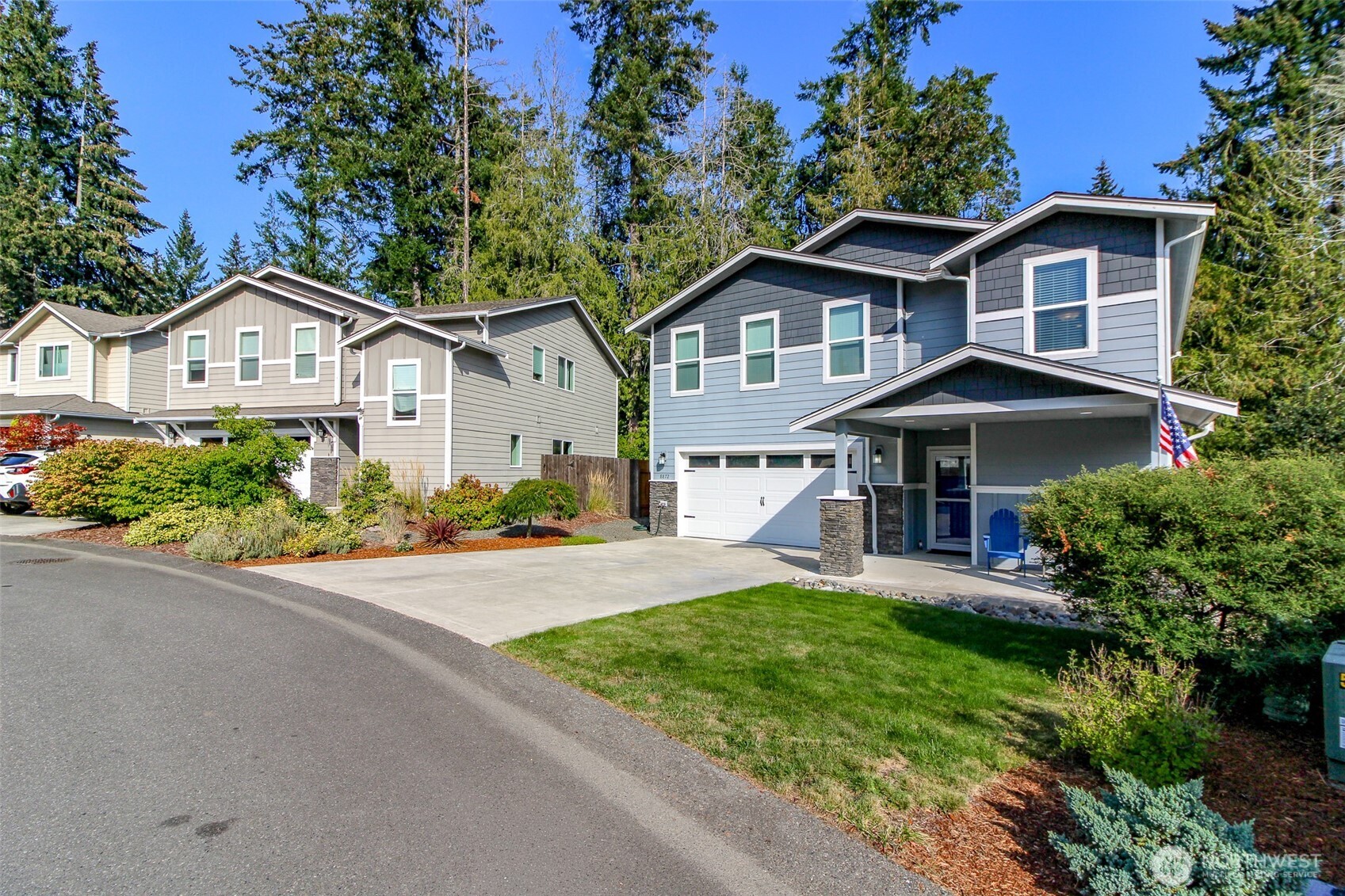 8872 Selbo Peak Place Property Photo 2