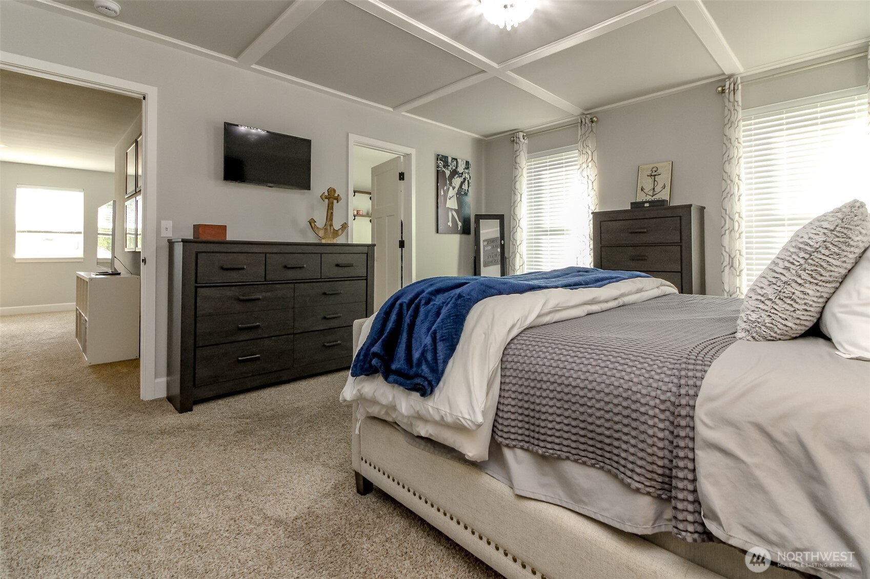 8872 Selbo Peak Place Property Photo 20
