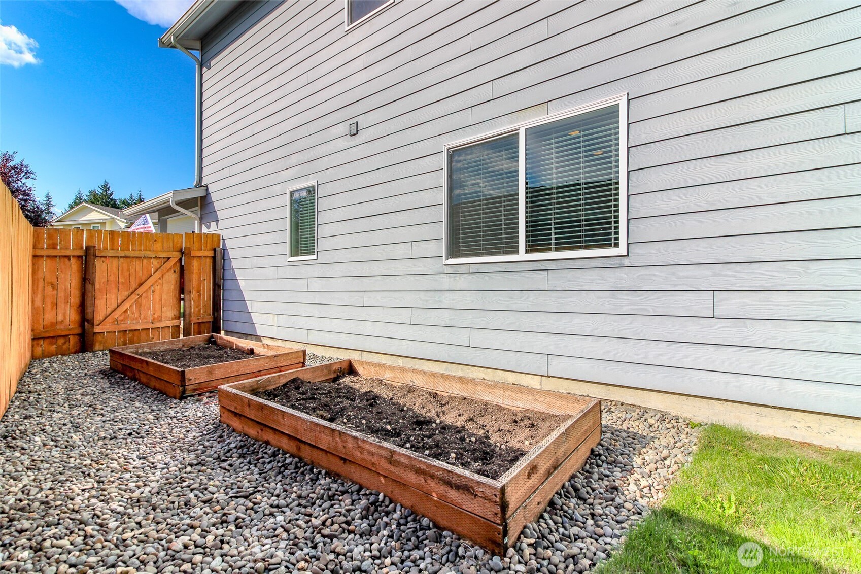 8872 Selbo Peak Place Property Photo 38