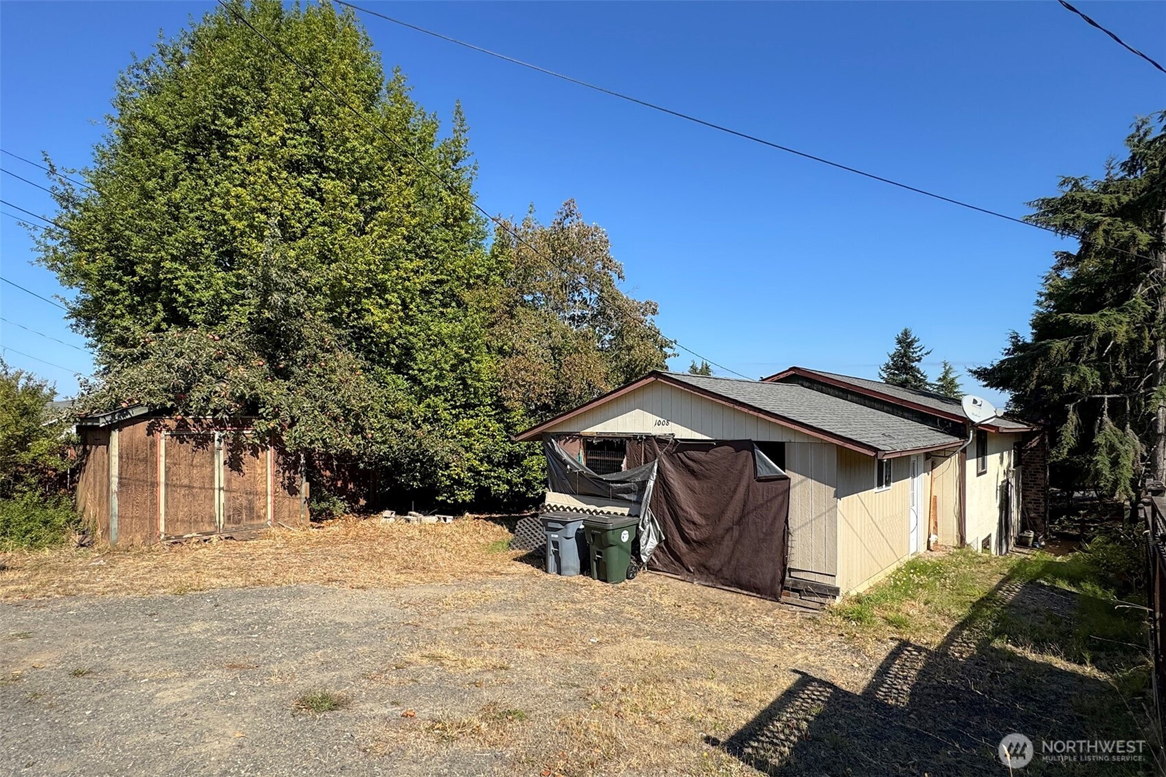 1008 E 9th Street Property Photo 37