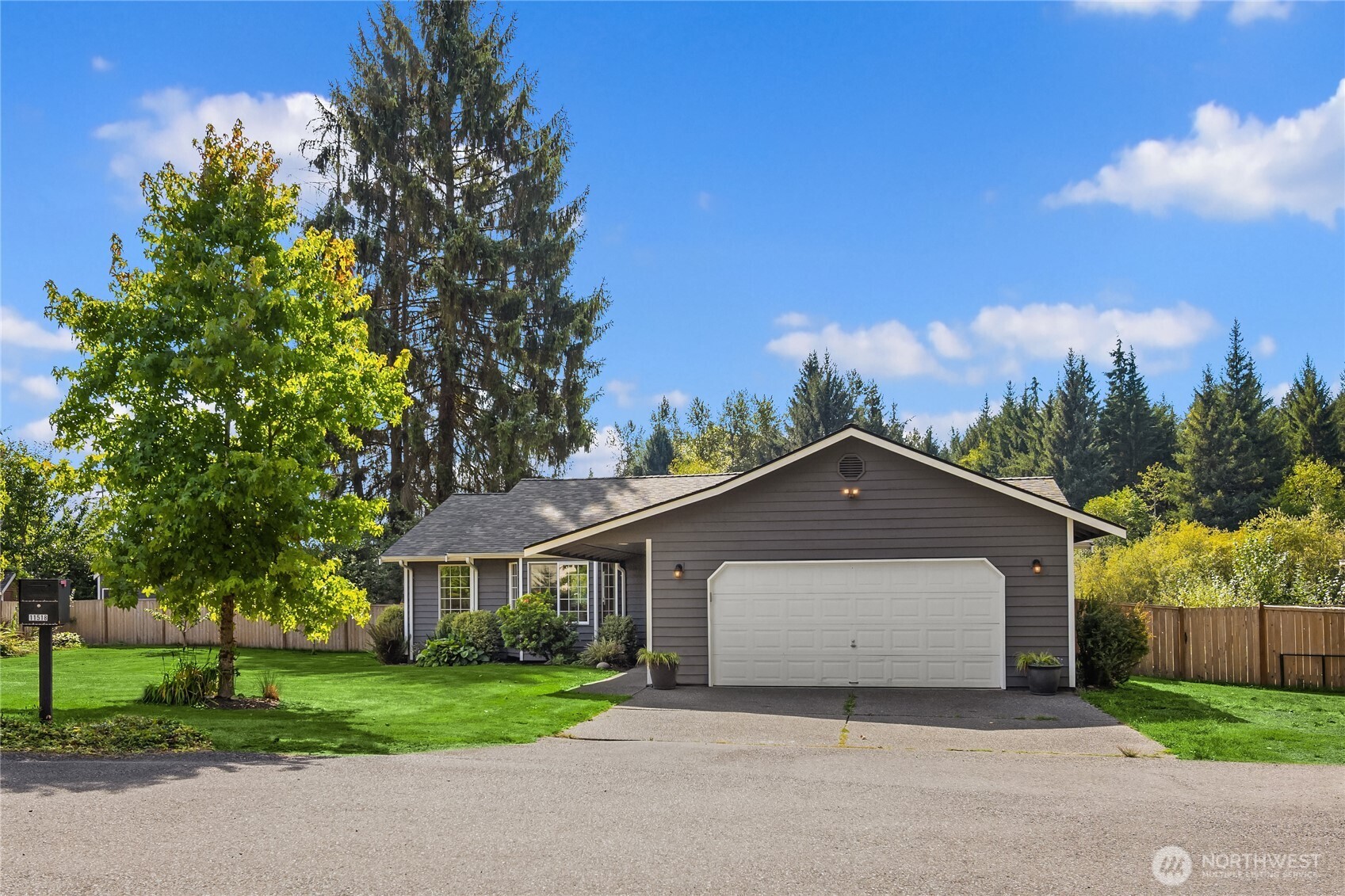 11518 122nd Street Property Photo 1