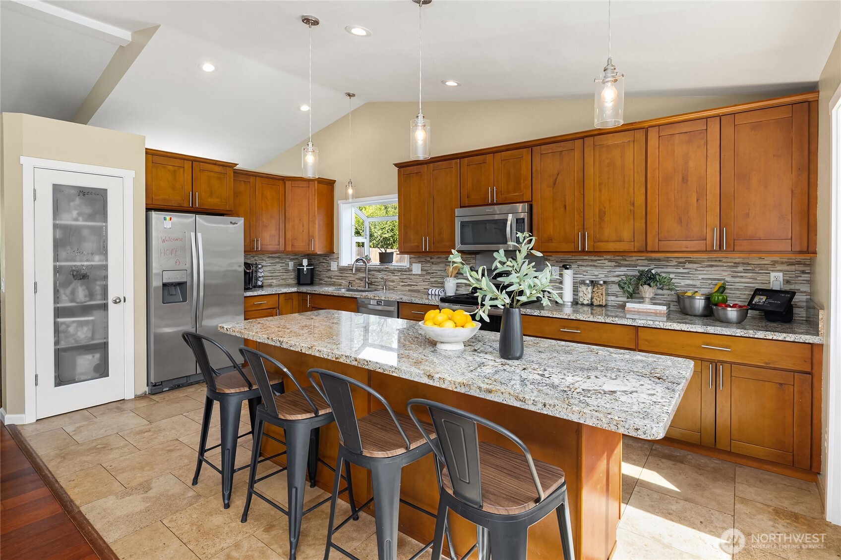 11518 122nd Street Property Photo 8