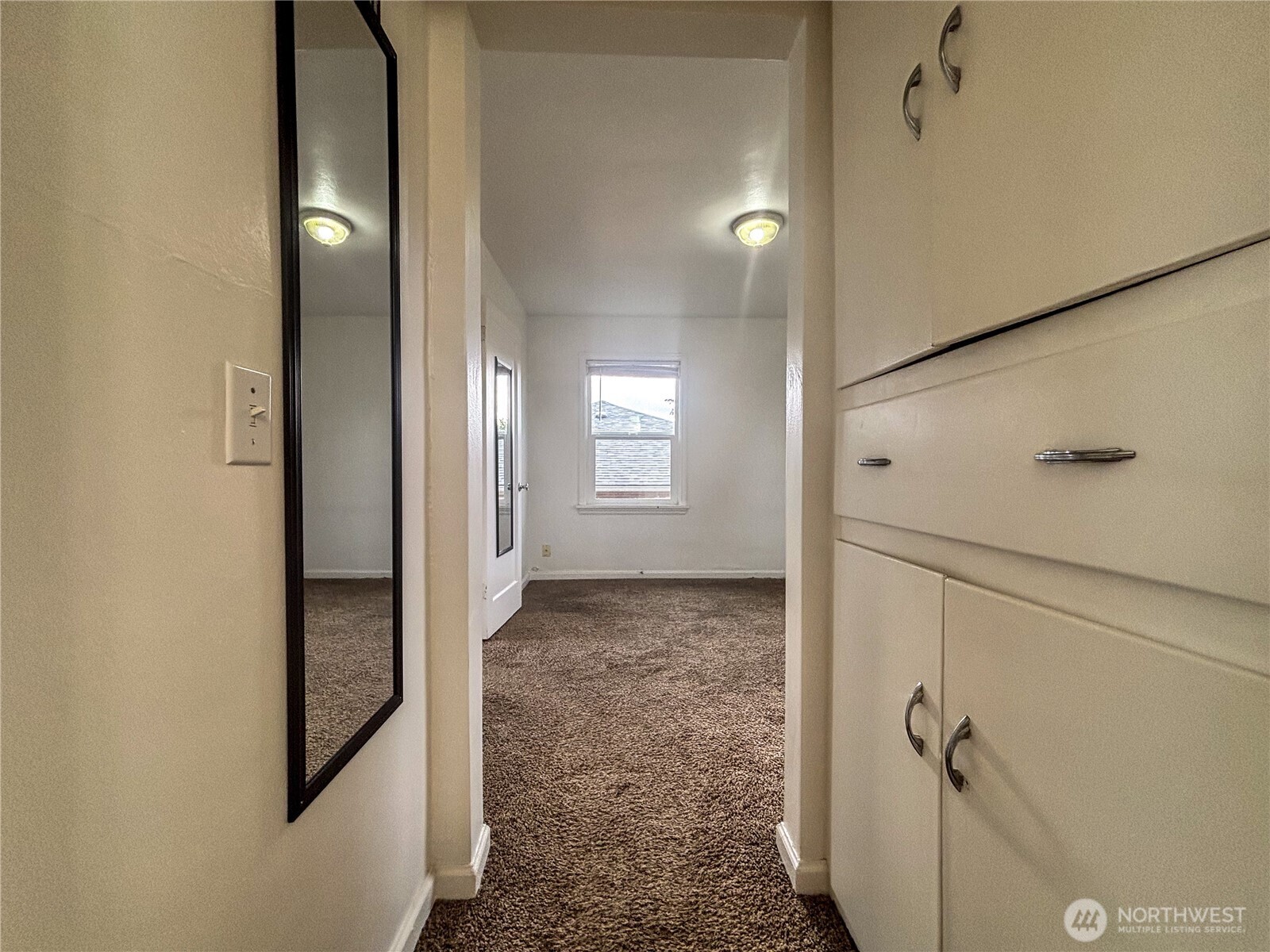 2017 A&b Vandalia Avenue Property Photo 3