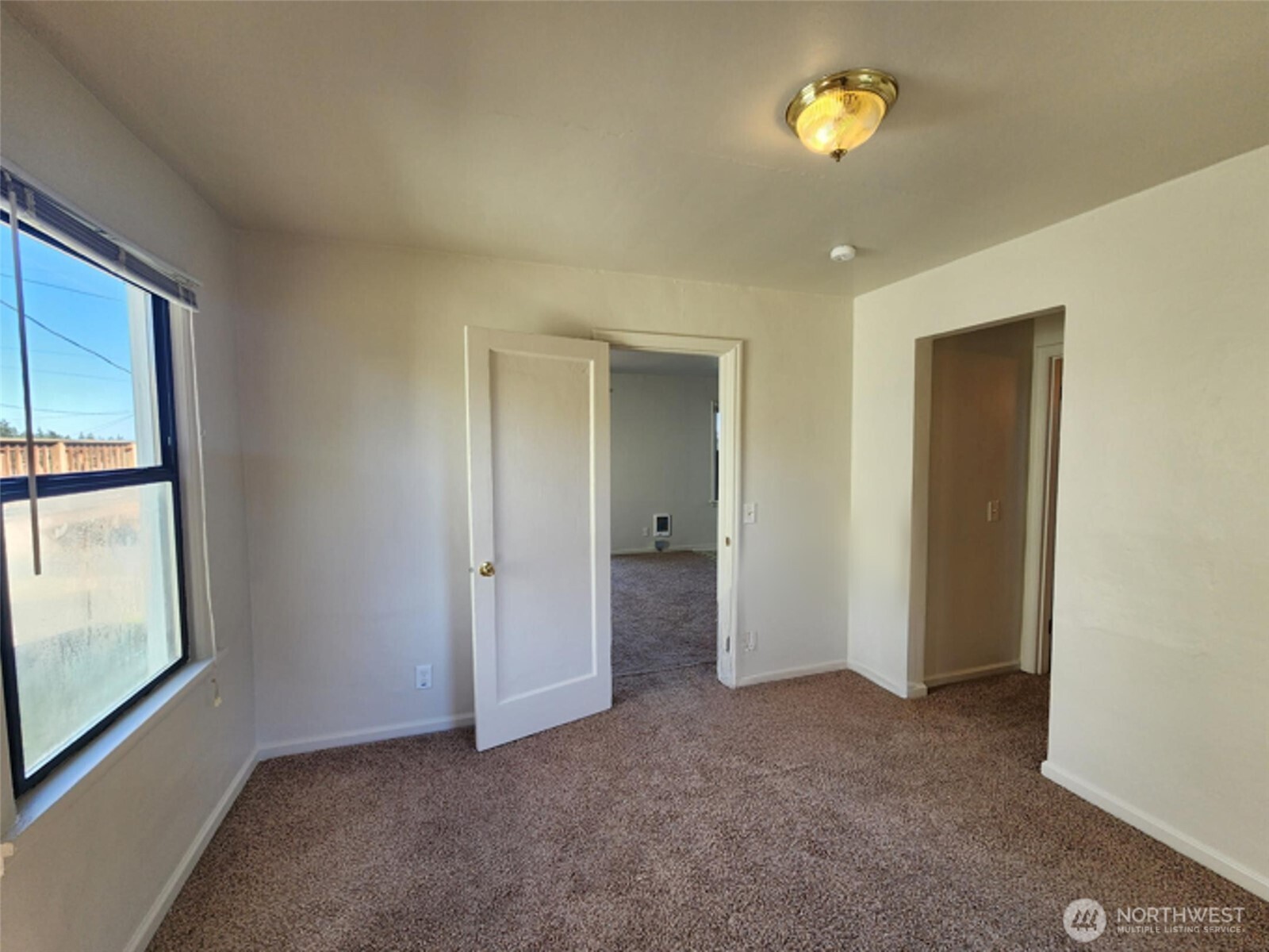2017 A&b Vandalia Avenue Property Photo 15
