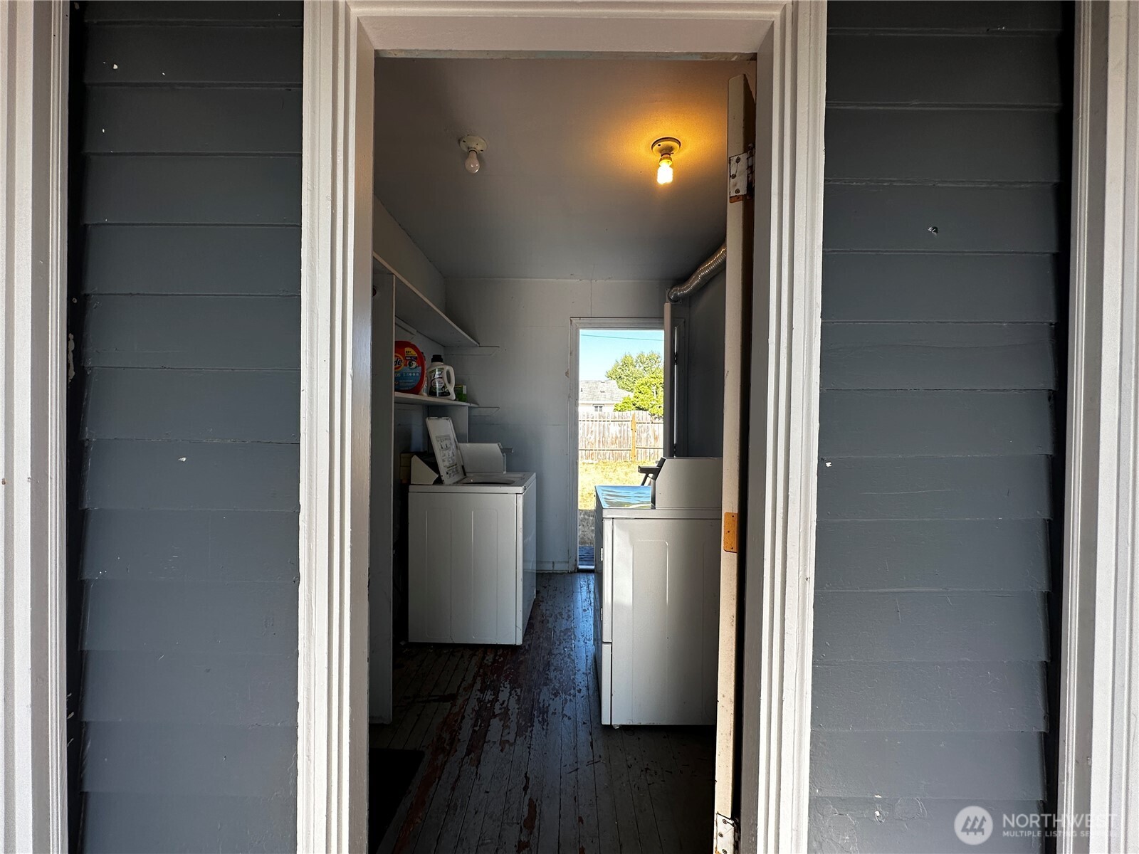2017 A&b Vandalia Avenue Property Photo 17