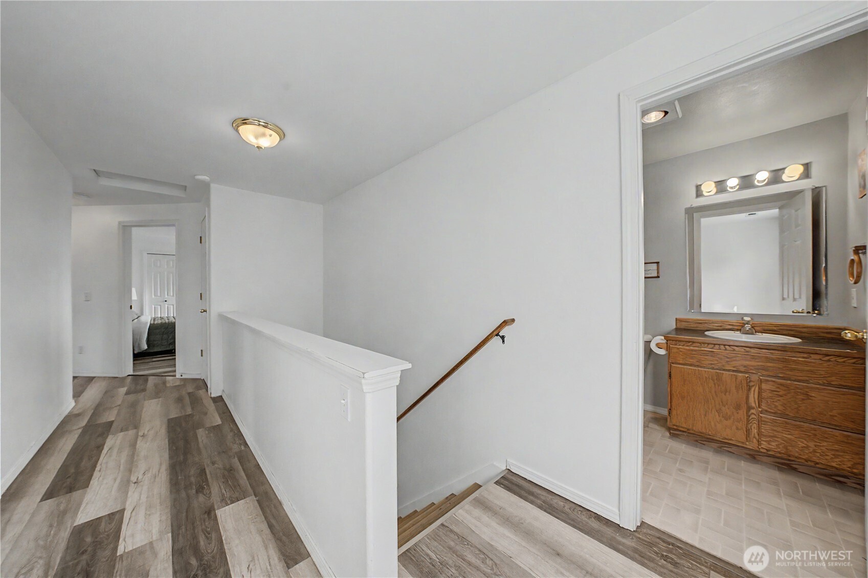 7670 Ne Rd 4.8 8ne Property Photo 12
