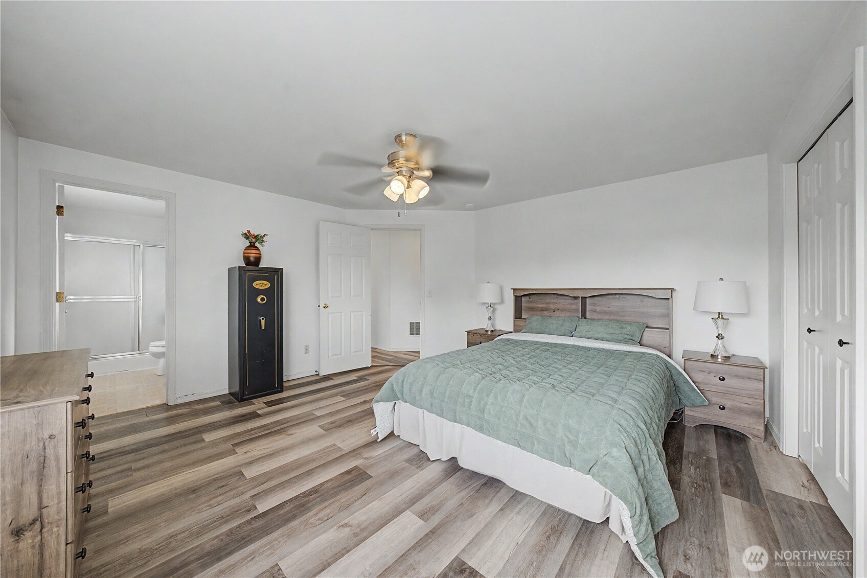 7670 Ne Rd 4.8 8ne Property Photo 13