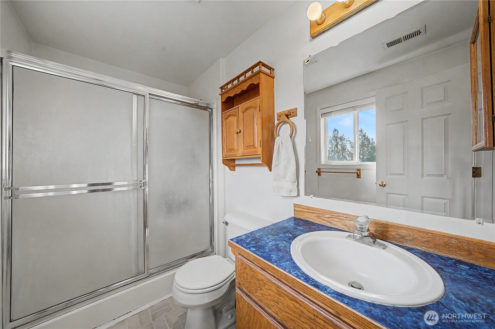 7670 Ne Rd 4.8 8ne Property Photo 16