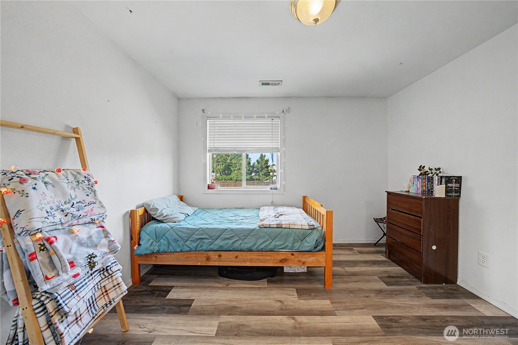 7670 Ne Rd 4.8 8ne Property Photo 18