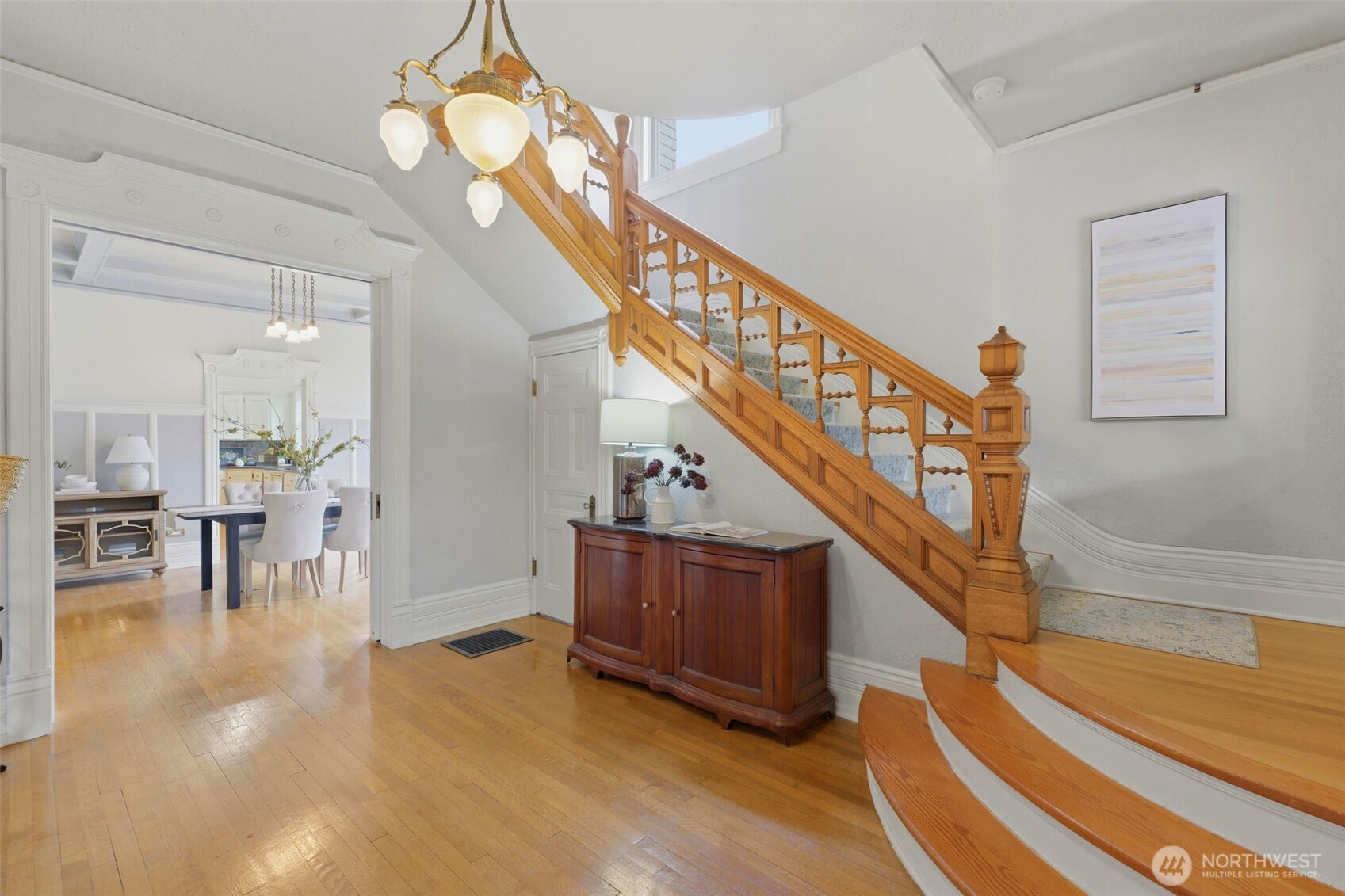 502 N E Street Property Photo 5