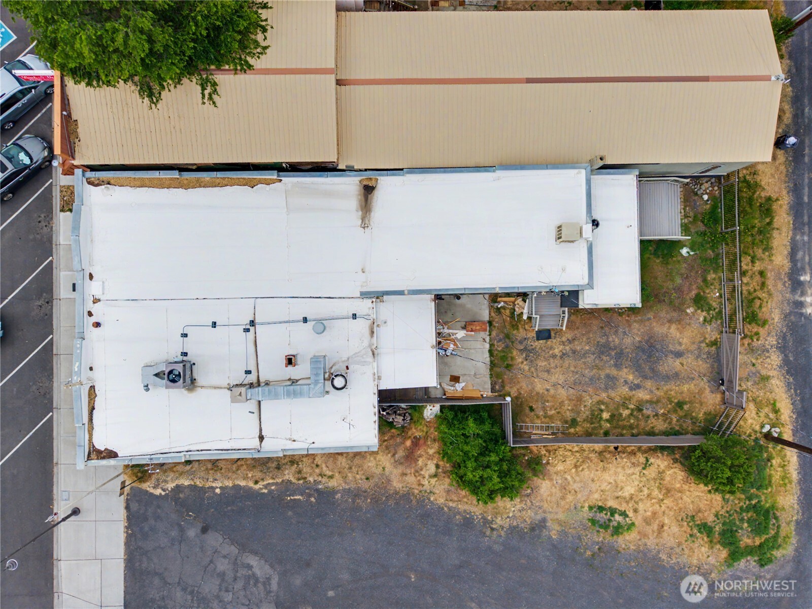 330 E Main Avenue Property Photo 2