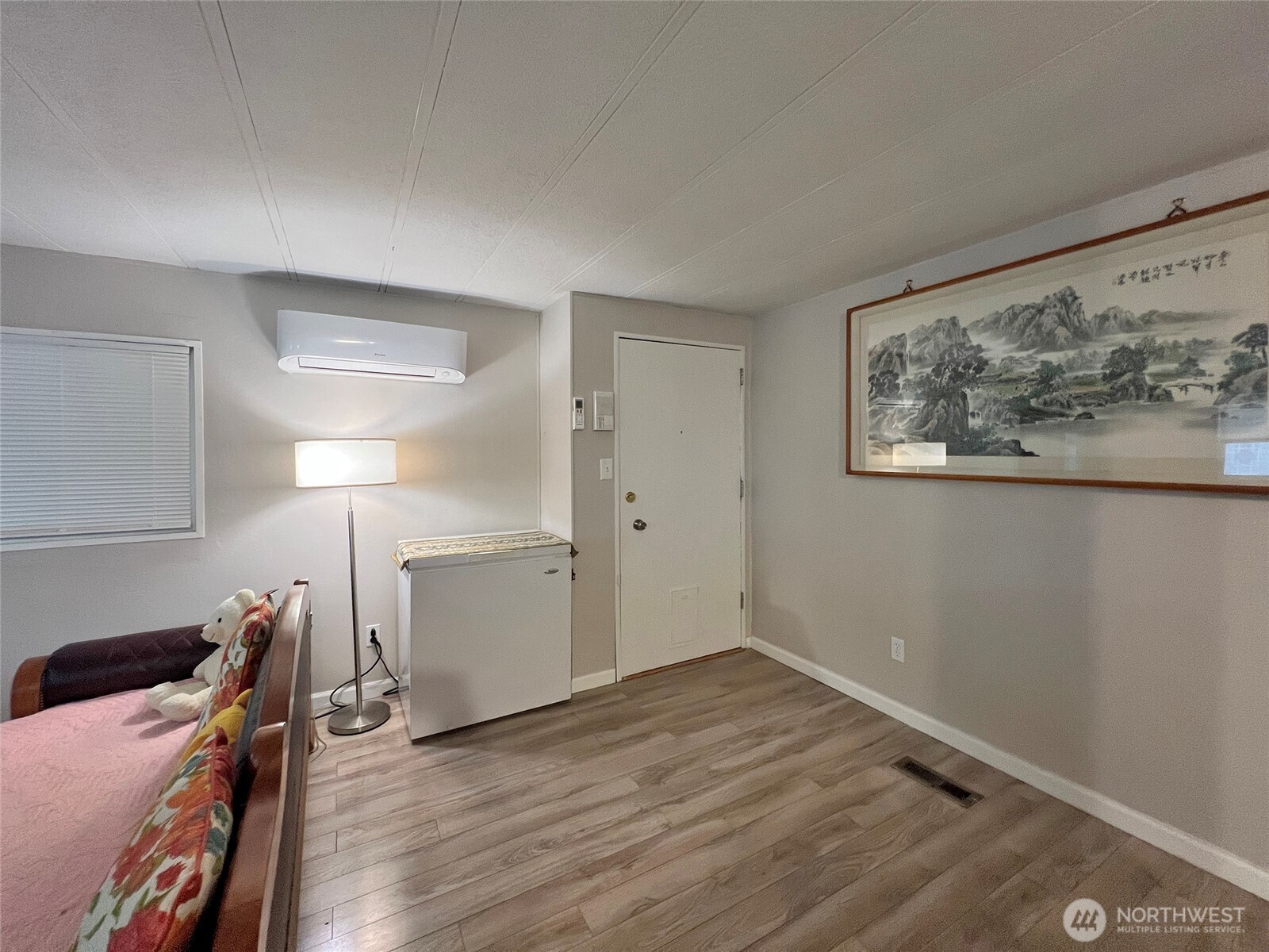 7300 32nd Avenue 8 Property Photo 6