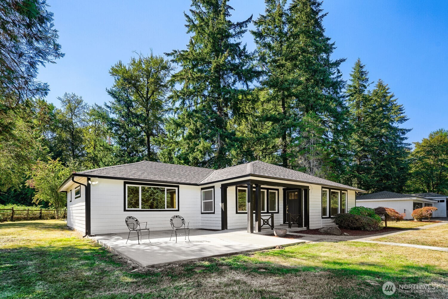 20925 SE Renton-Maple Valley Road Property Photo 1