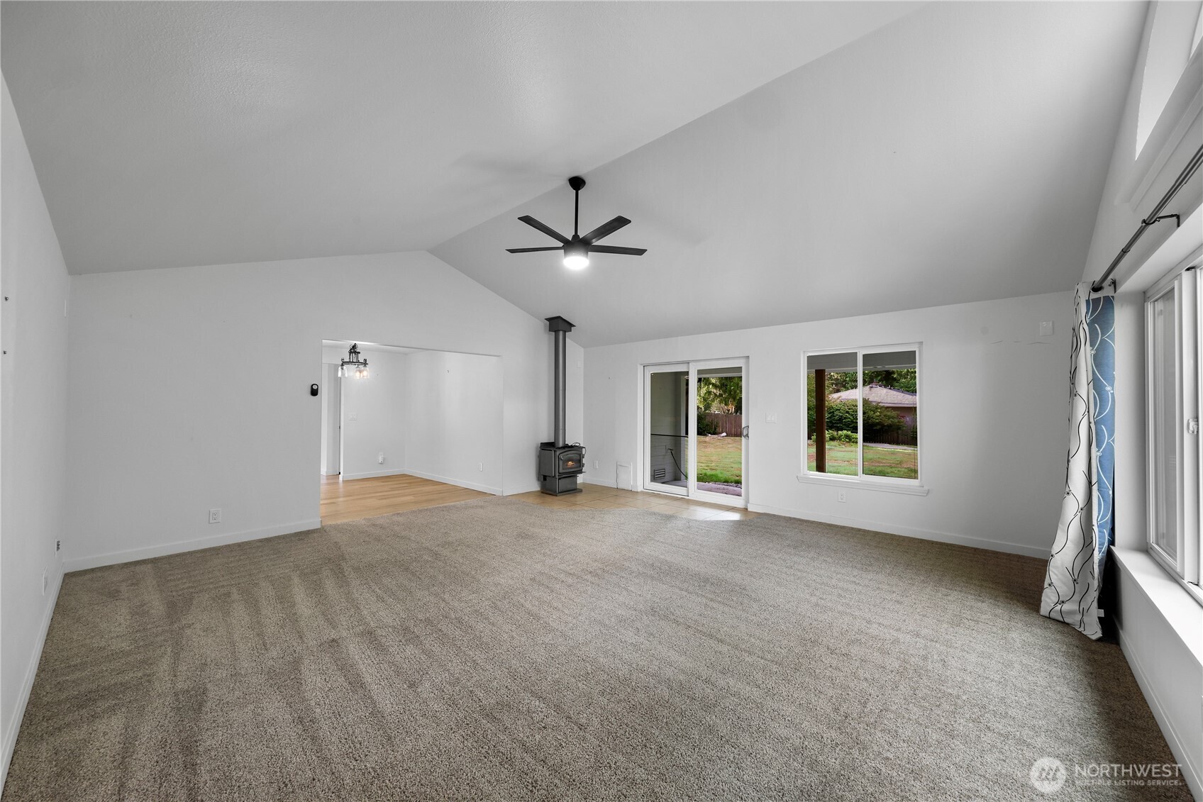 13920 30th Avenue Property Photo 11
