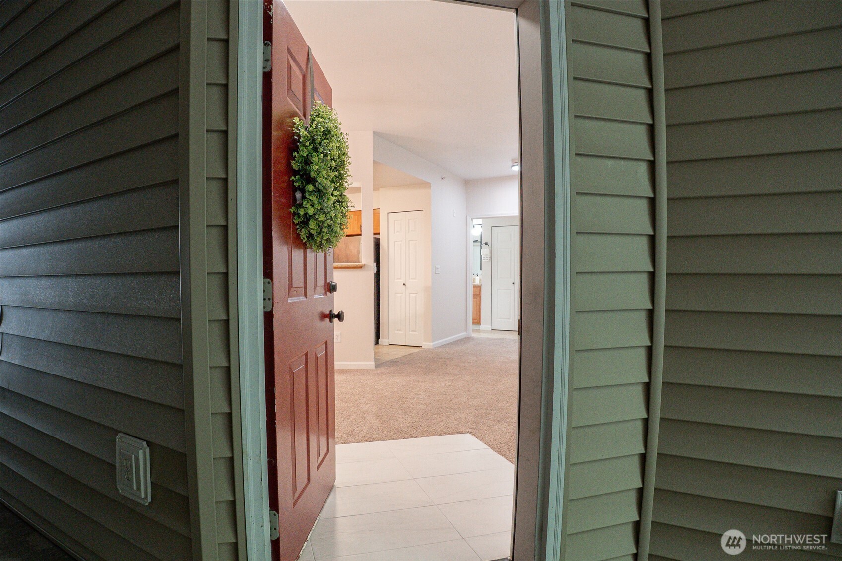 15300 112th Avenue B108 Property Photo 2
