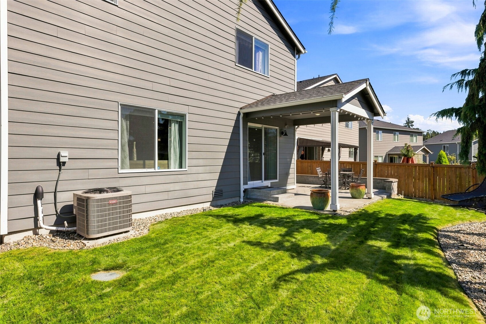 2145 Seven Oaks Street Property Photo 25