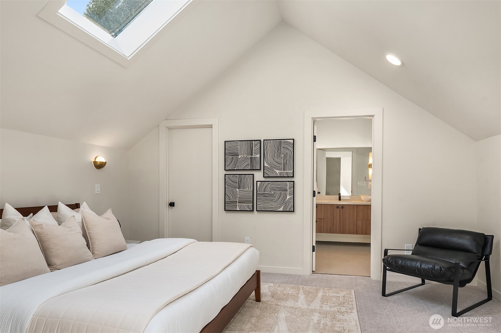 150 24th Avenue Property Photo 18