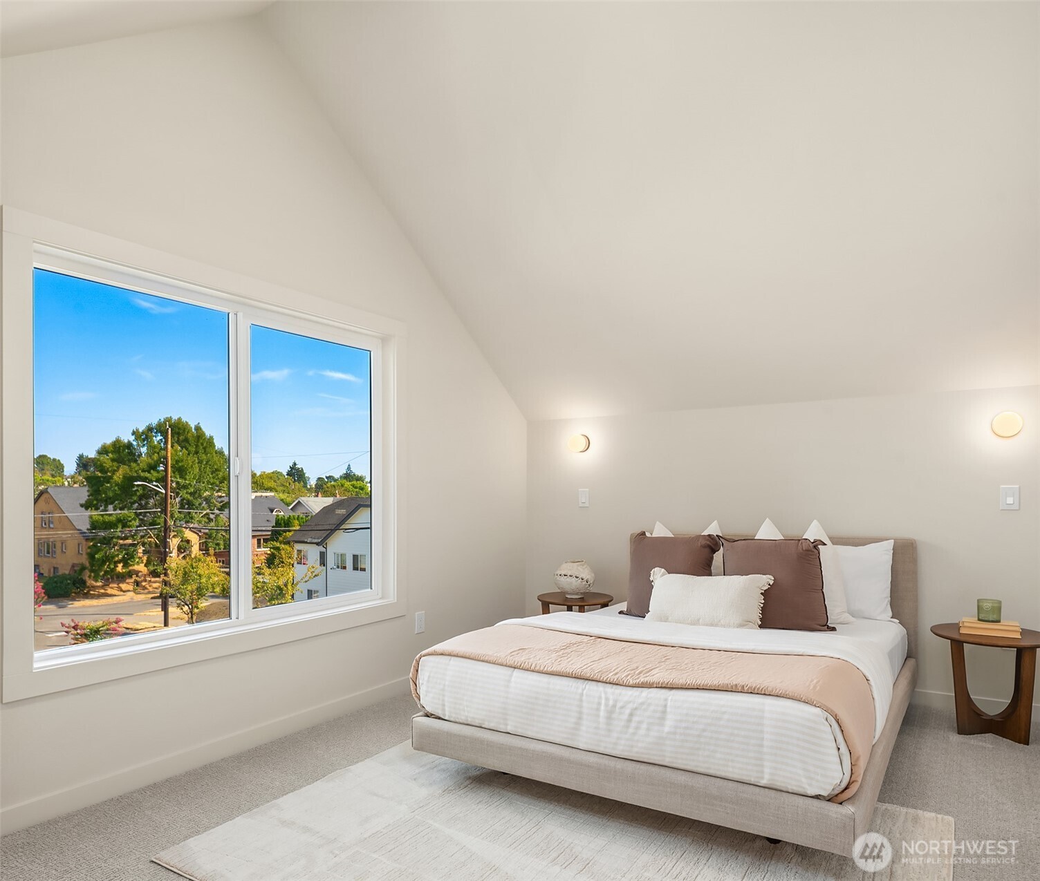 150 24th Avenue Property Photo 21