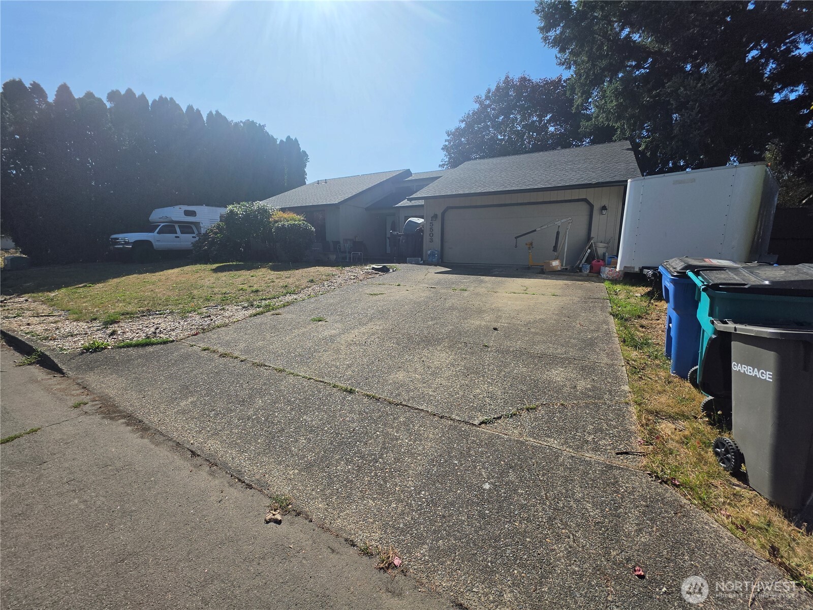 15503 Ne 76th Street Property Photo 2