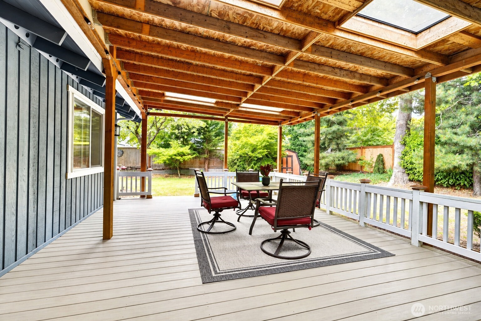 11527 113th Place Property Photo 2