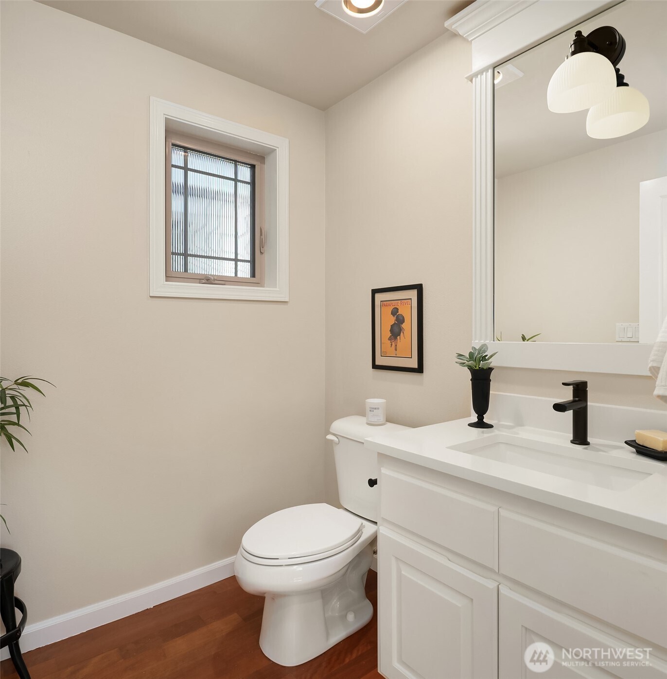 3829 Ashworth Avenue B Property Photo 18