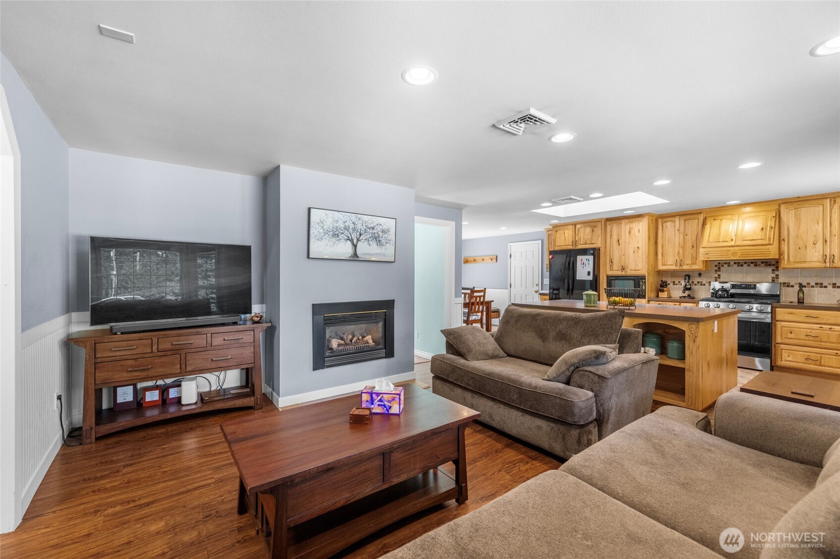 1866 Wellington Drive Property Photo 6