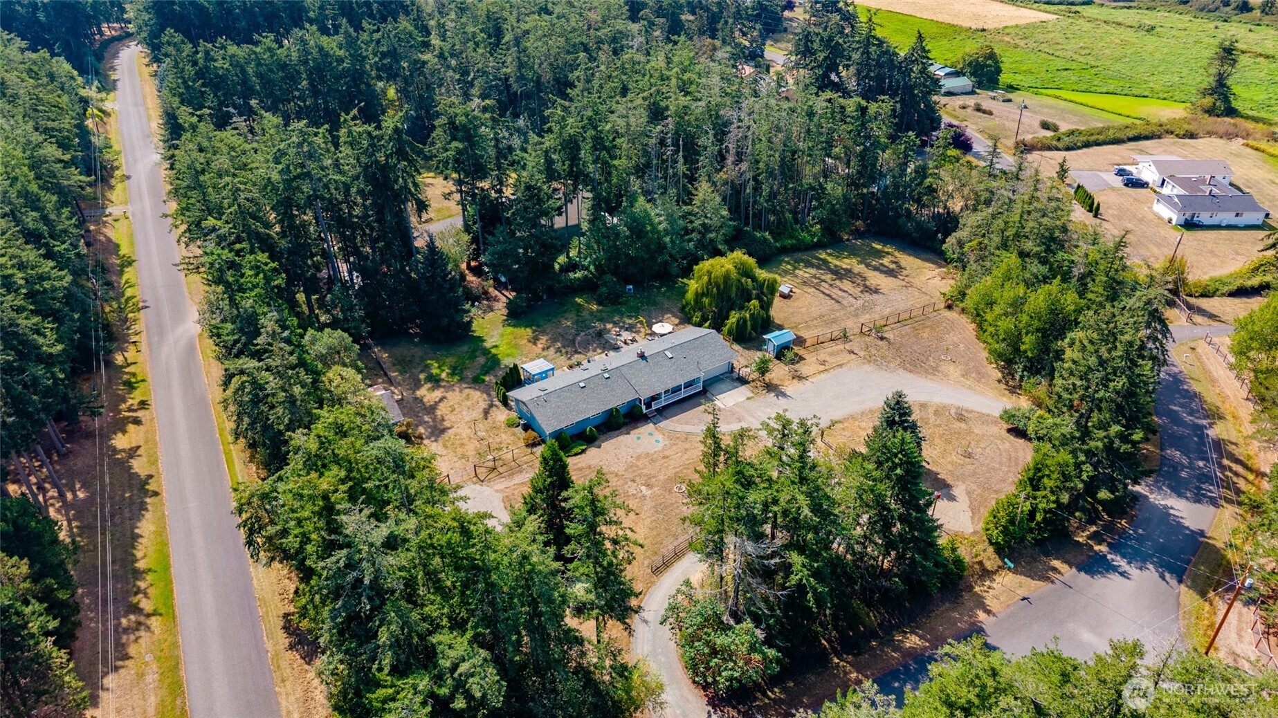 1866 Wellington Drive Property Photo 36