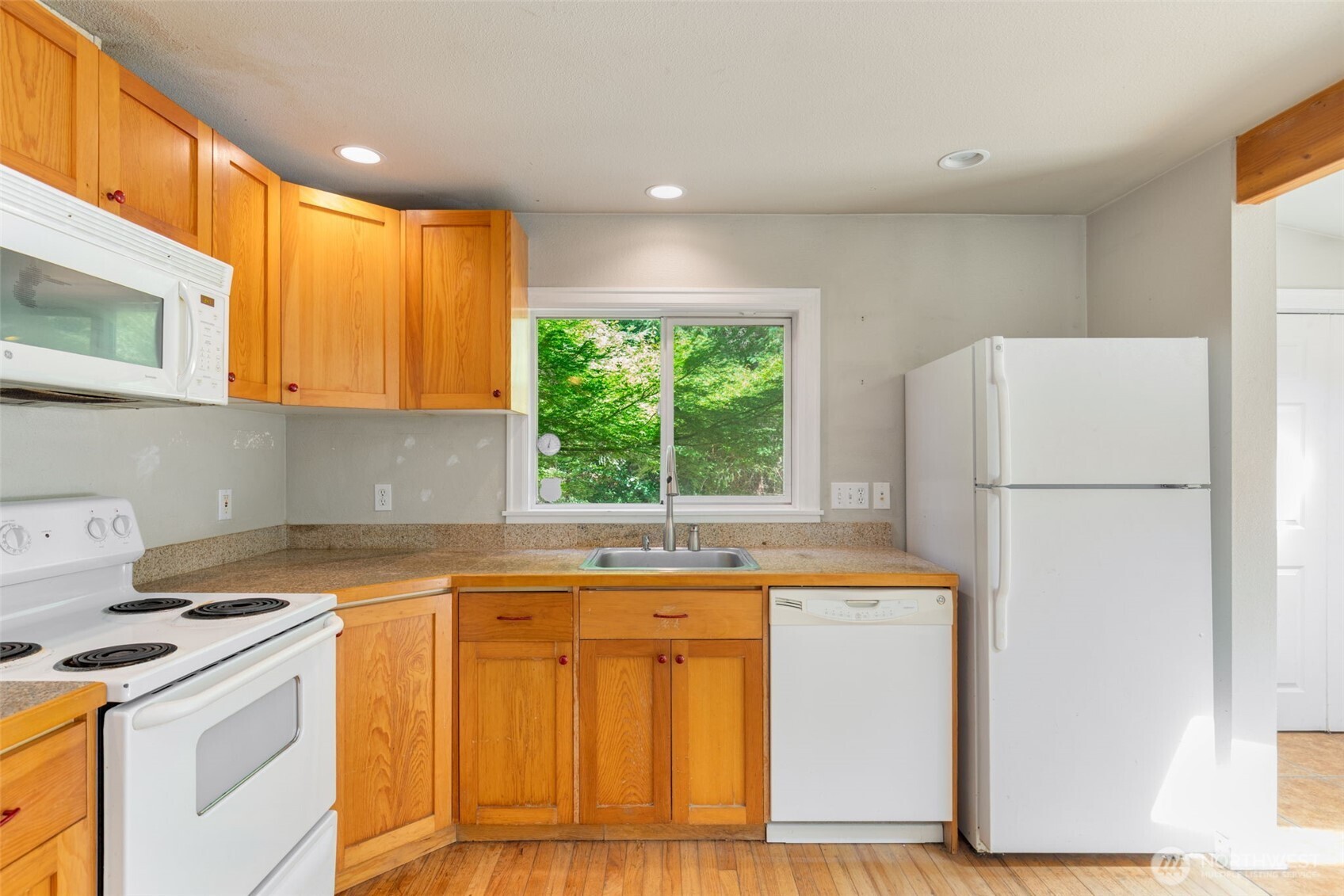 18833 Ne 143rd Street Property Photo 15