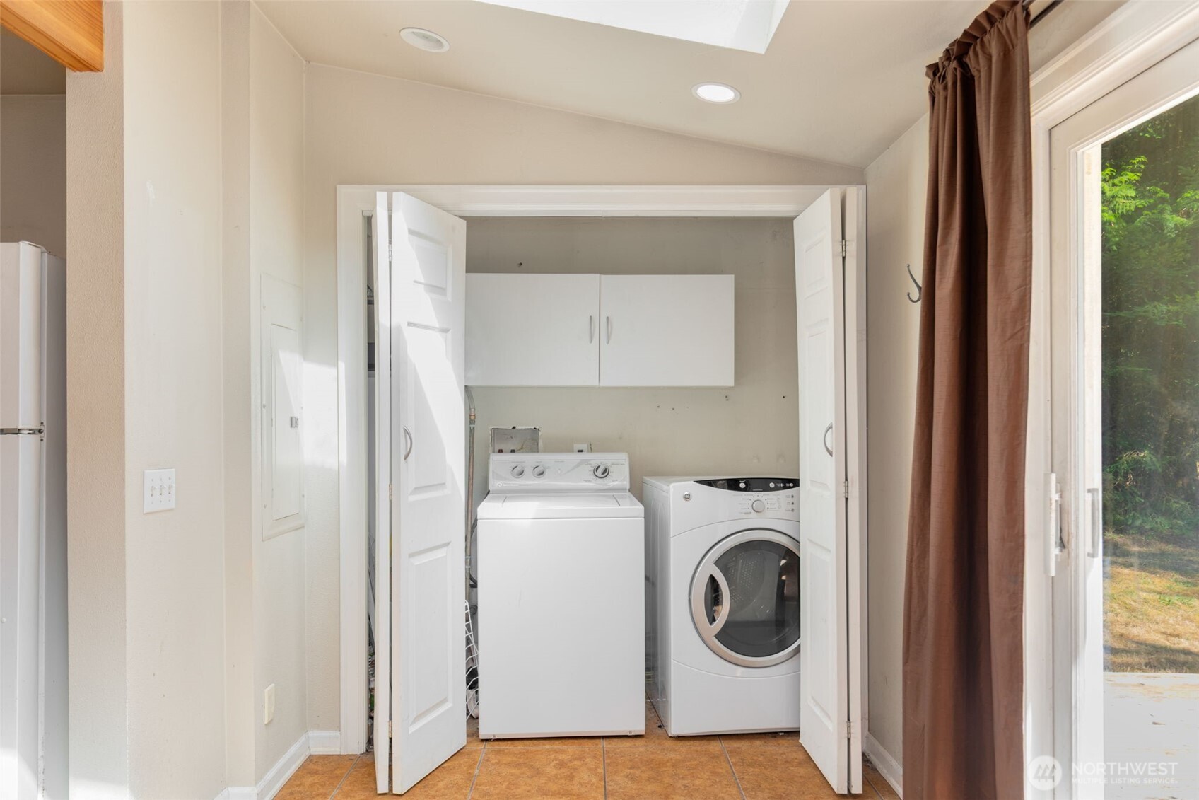18833 Ne 143rd Street Property Photo 18