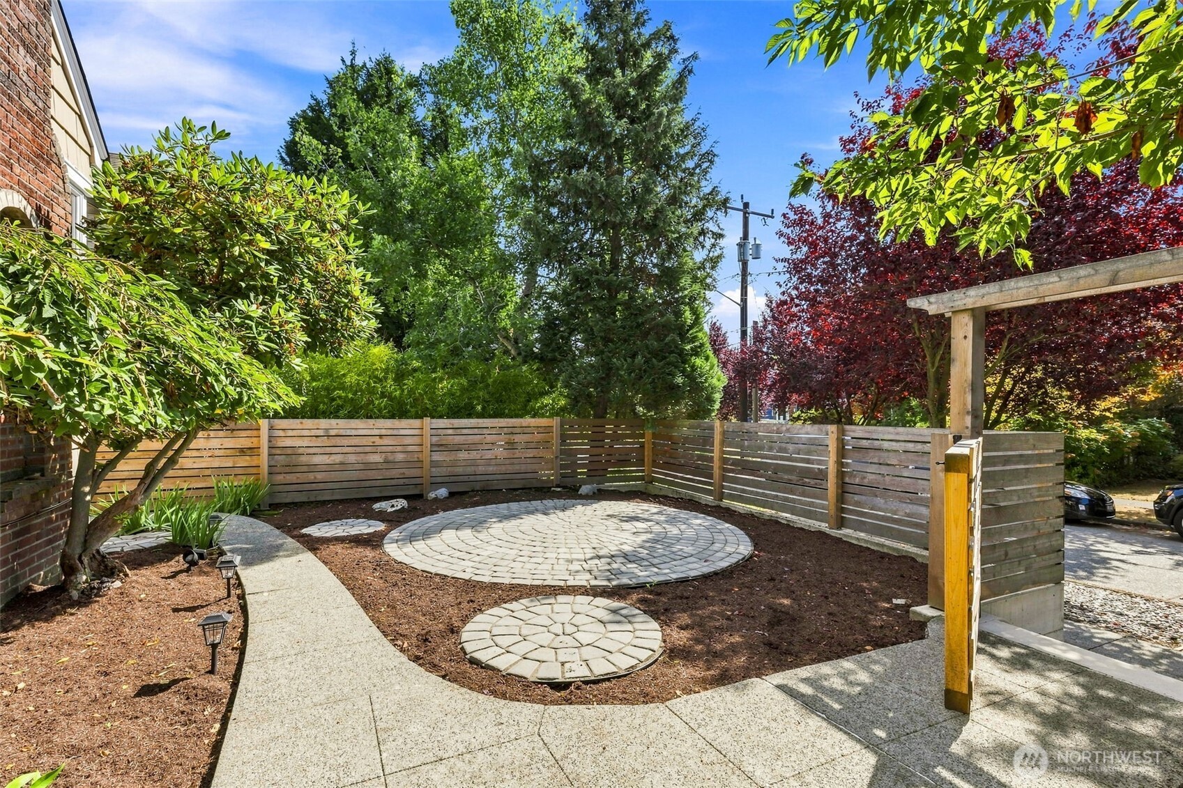 1116 N 76th Street Property Photo 4