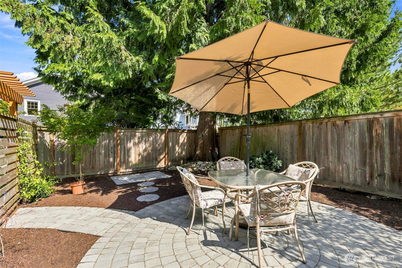 1116 N 76th Street Property Photo 23