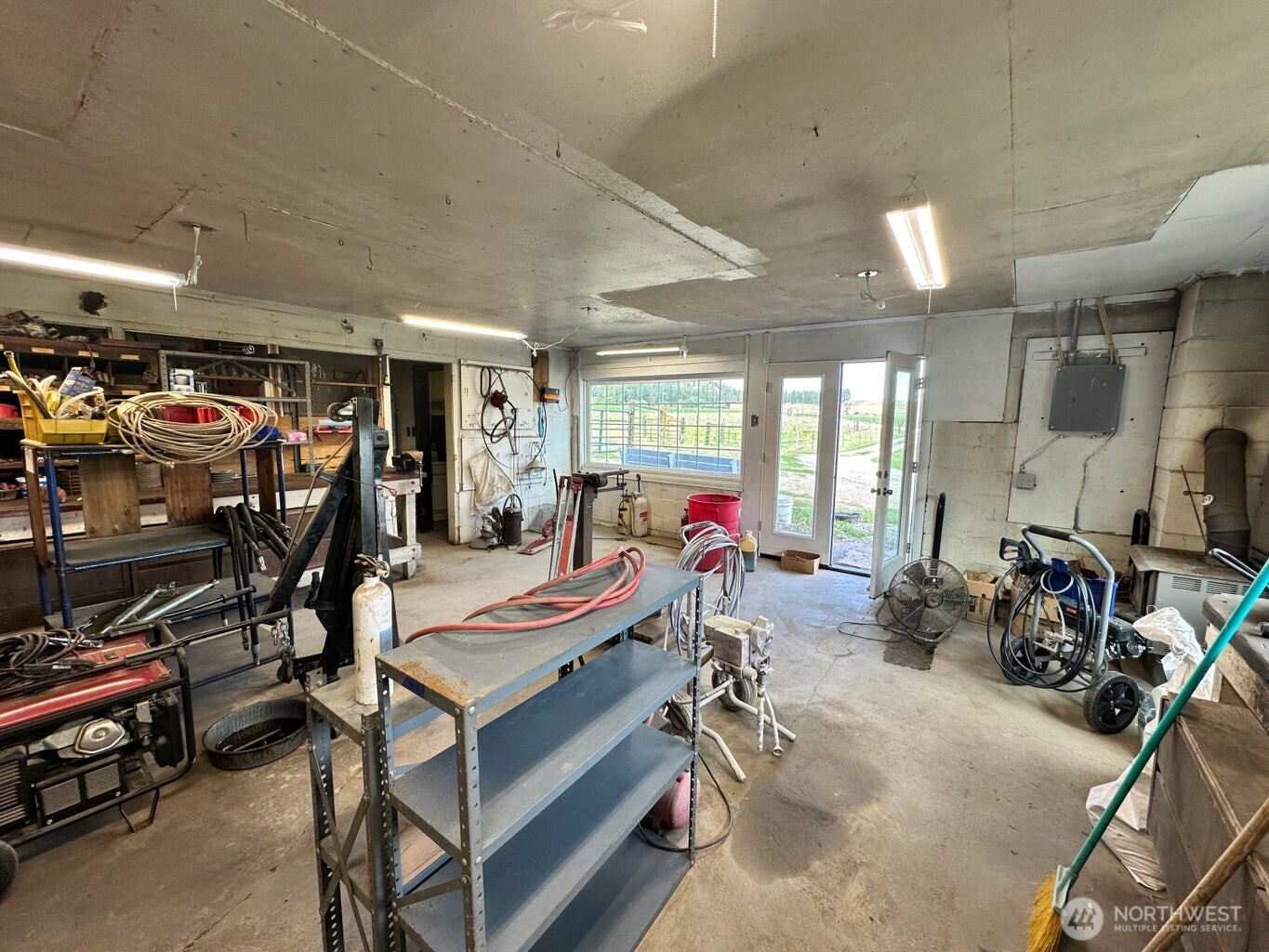 1723 W Blue Creek Road Property Photo 32