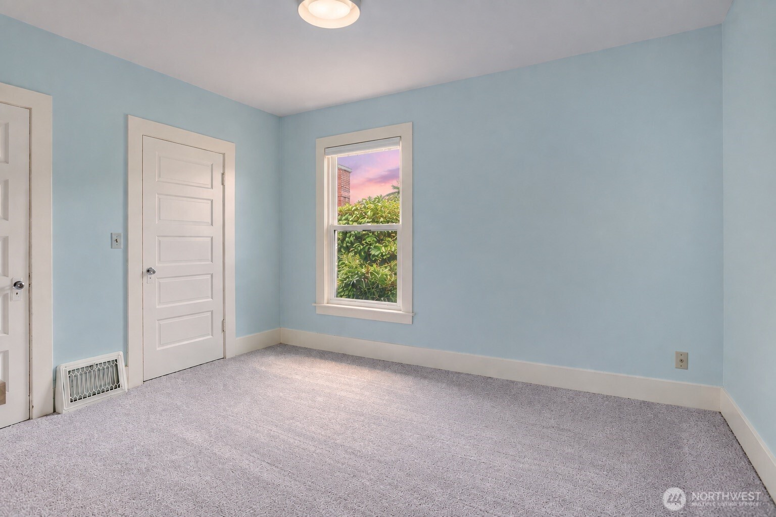 4732 45th Avenue Property Photo 17